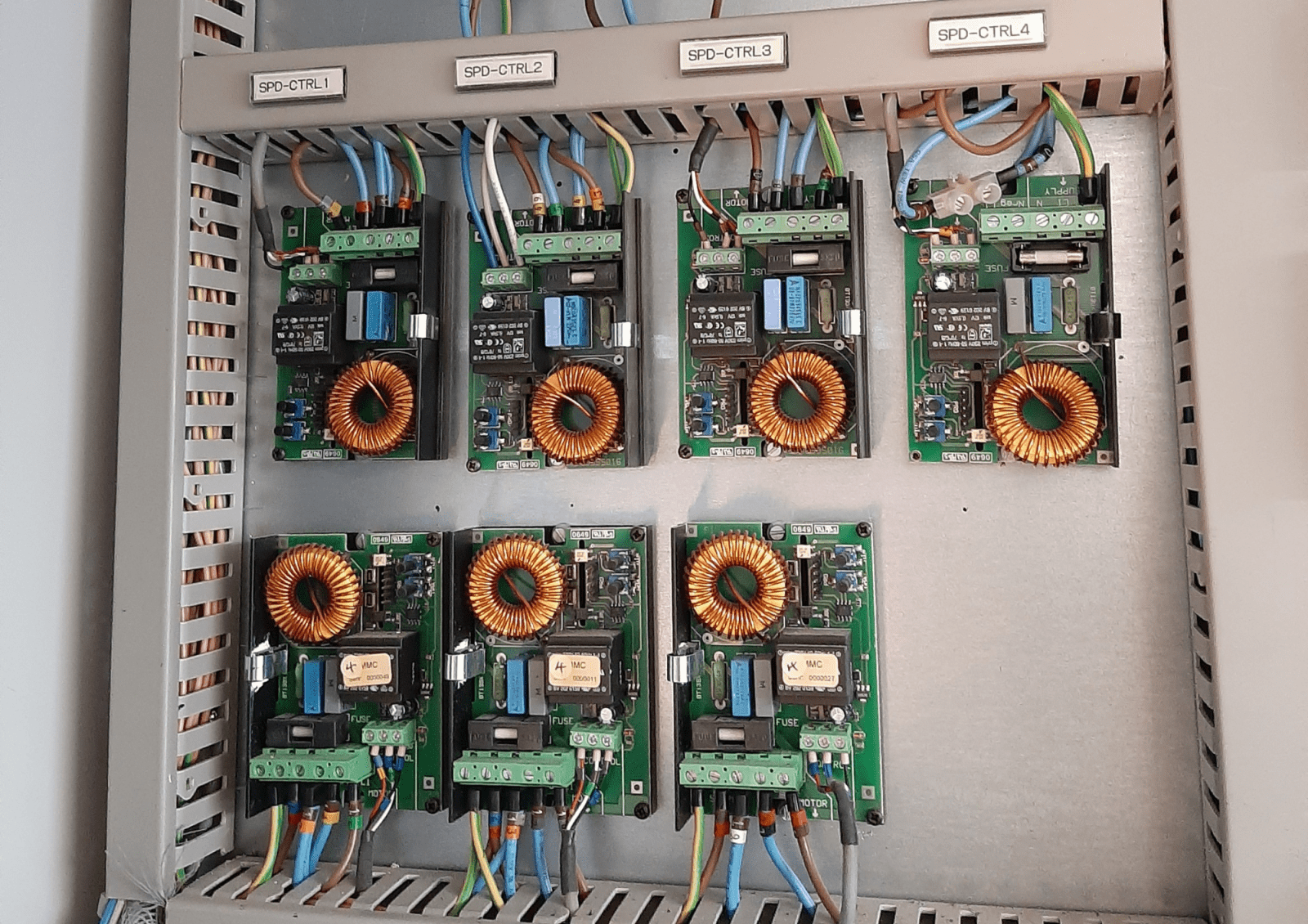 Hi-Tech commercial electrical installation